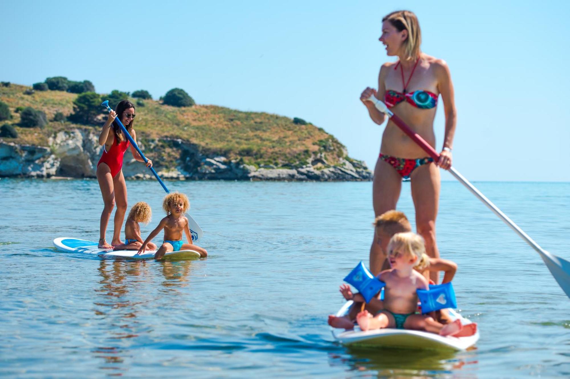Gattarella Family Resort Puglia- Seaside Rooms And Suites With Premium Half-Board A La Carte 维耶斯泰 外观 照片