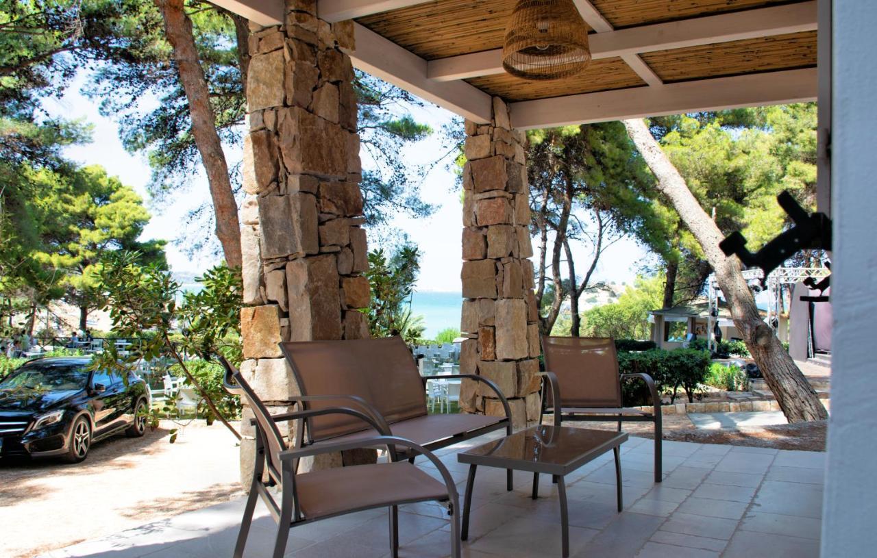 Gattarella Family Resort Puglia- Seaside Rooms And Suites With Premium Half-Board A La Carte 维耶斯泰 外观 照片